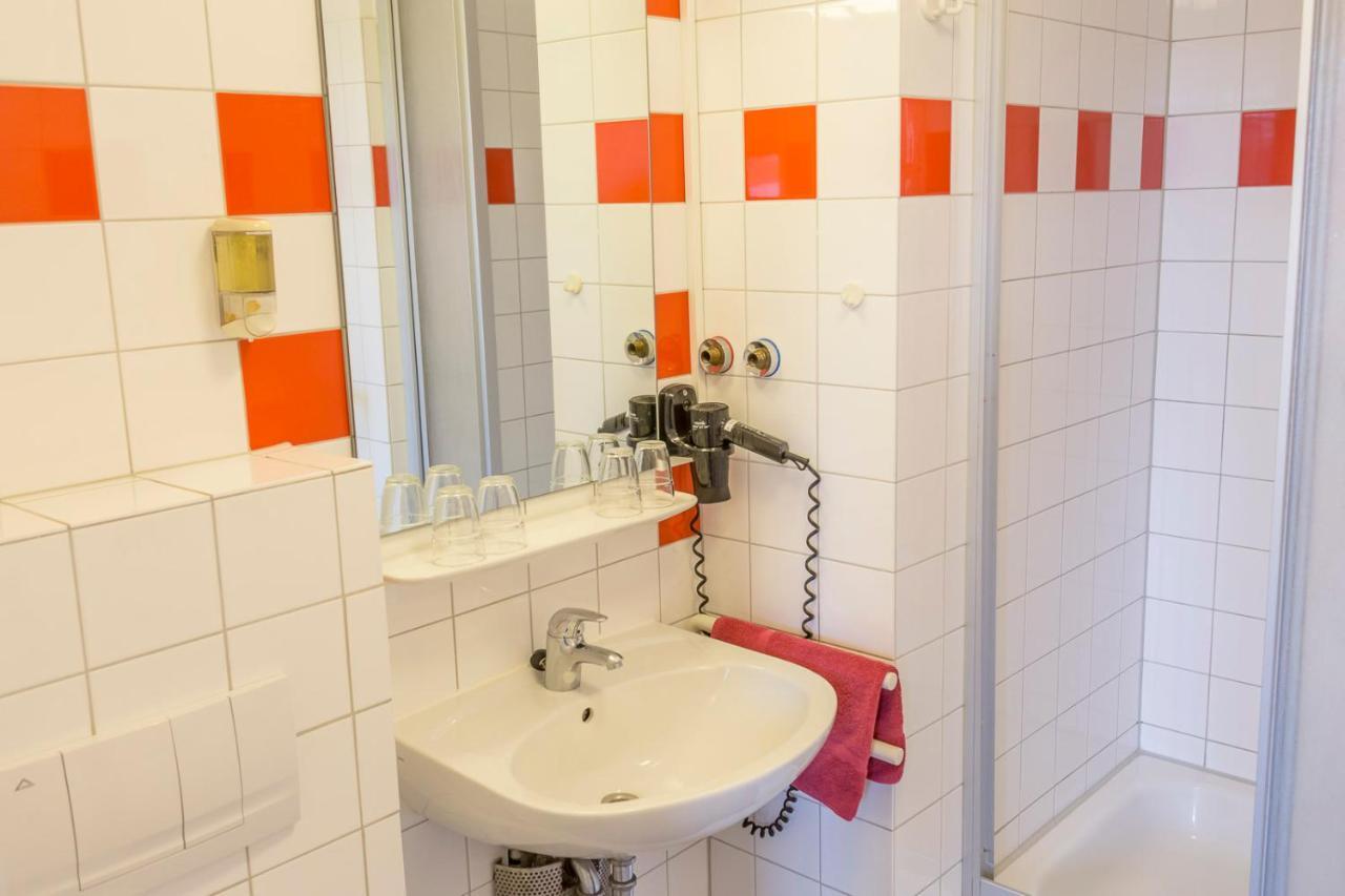 Schanzenstern Altona Gmbh Хамбург Екстериор снимка